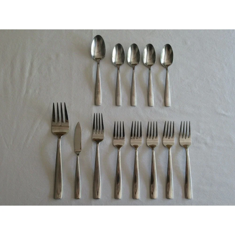 Lot of 13x Oneida ZINC Mixed Lot Stainless Flatware Meat Fork Spoons Spreader